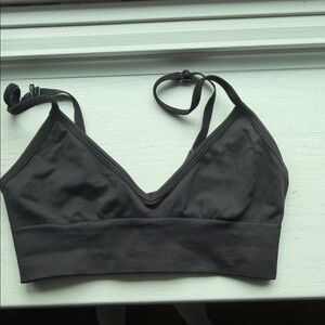 Lululemon v neck sports bra
